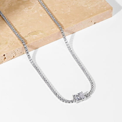 [Amore Jewelry]2.0 carat Ornate Emerald Cut Necklace