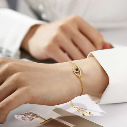 [Amore Jewelry]Devil's Eye Hollow Design Bracelet