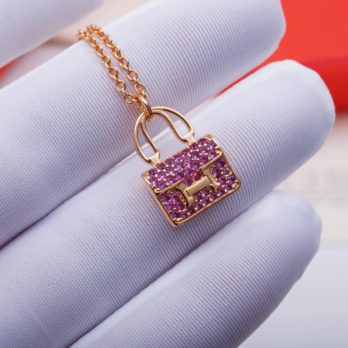 [Opulent Aurora]CONSTANCE PEDANT PURPLE DIAMOND NECKLACE