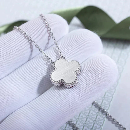 [Opulent Aurora]CLOVER  15MM DIAMOND LASER NECKLACE SILVER