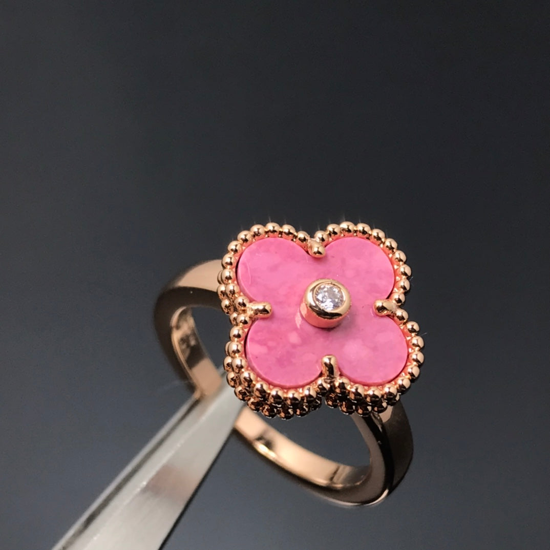 [Opulent Aurora]CLOVER RHODONITE ROSE GOLD RING