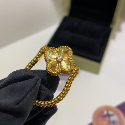 [Opulent Aurora]CLOVER RIVERSIBLE BLUE AGATE RING