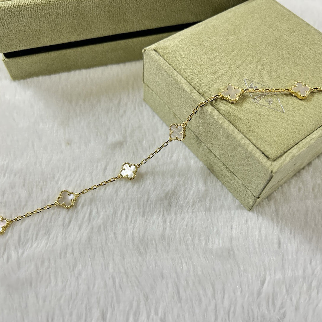 [Luxe Jewelry]CLOVER 6 MOTIF WHITE MOP BRACELET